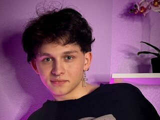 Online shows pussy MatthewGren
